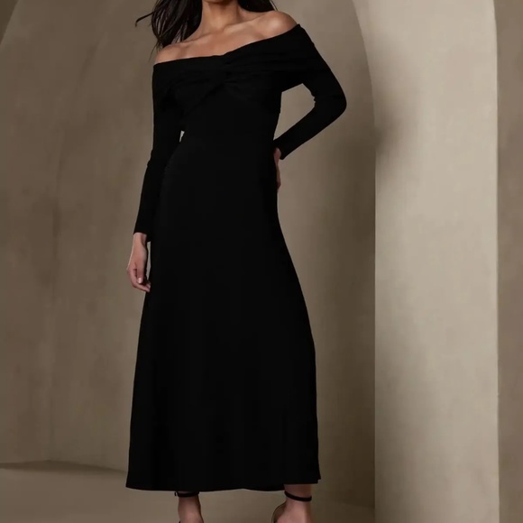 Banana Republic Salome Midi Sweater Dress Long Sleeve Black Women X-Small NWT - Picture 1 of 4